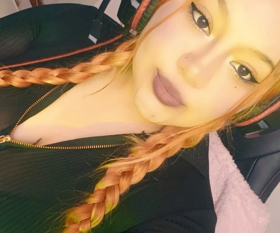 Samantha_milk's Offline XXX Chat