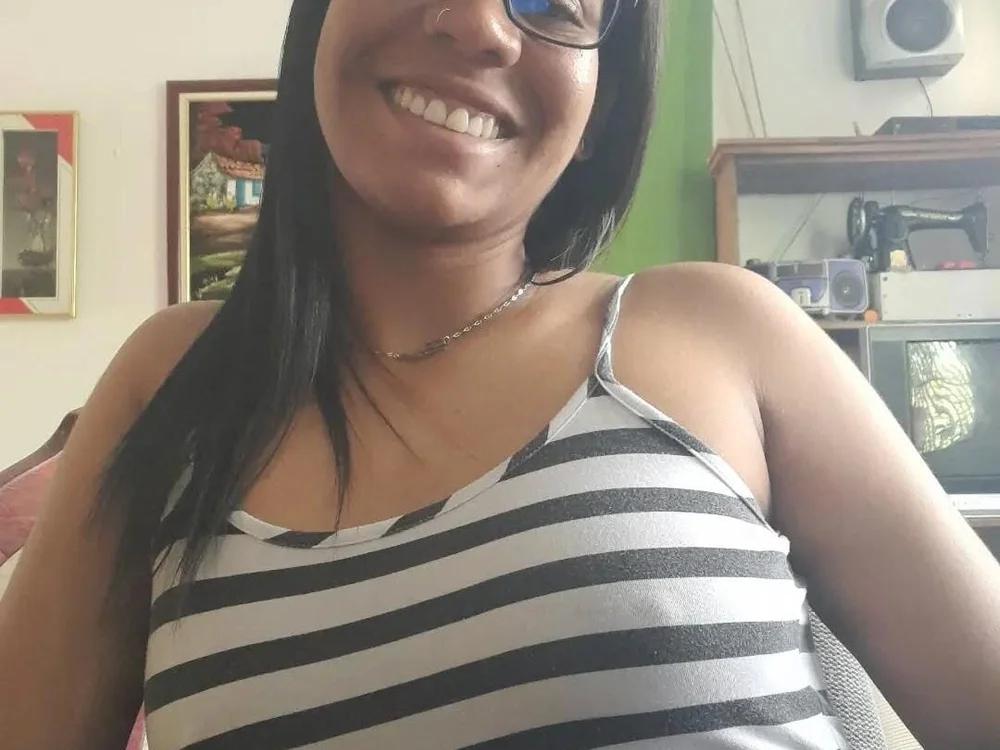 monica_8 offline chatrum