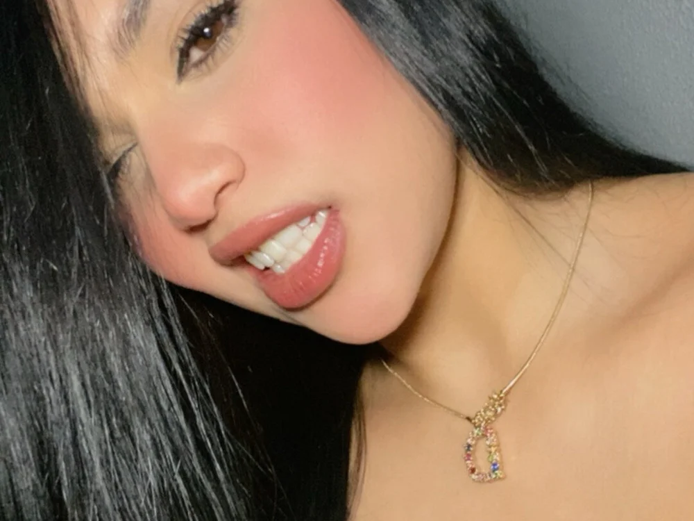 karen_golden1's Offline XXX Chat