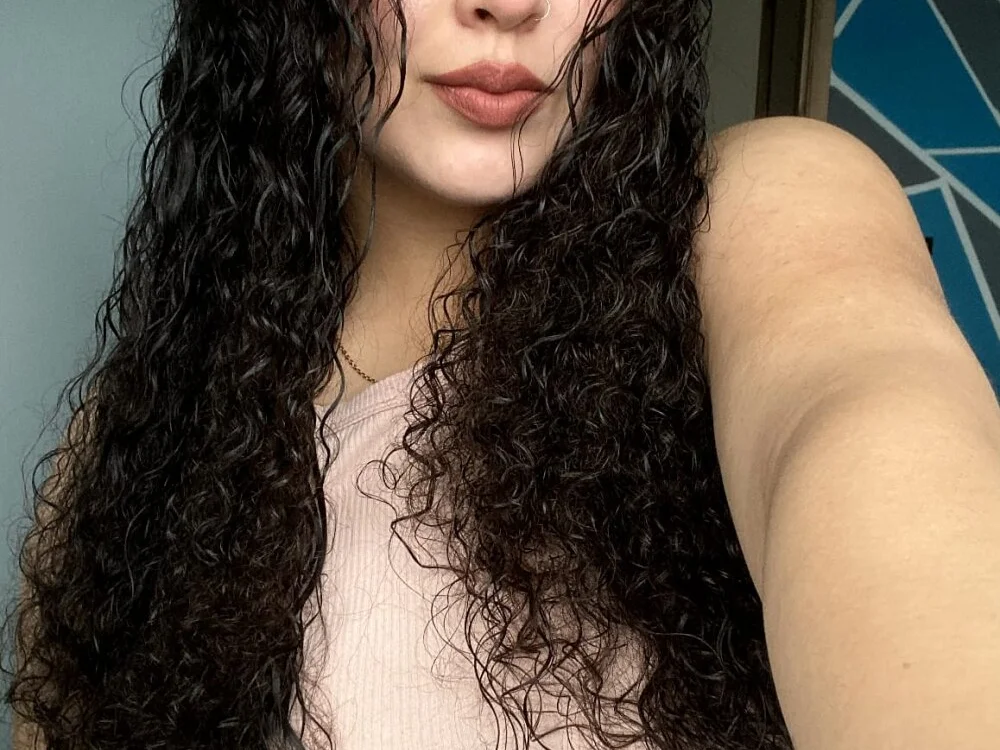 Madison_Holt offline XXX-chat