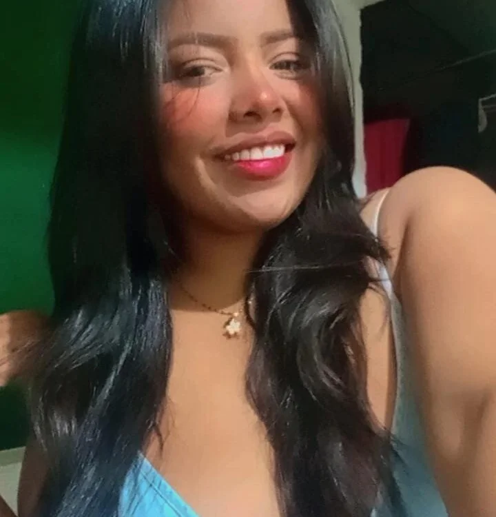 Cristin_Dolche's Offline XXX Chat