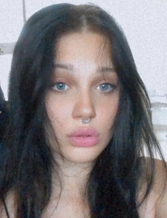 kyrrax23 오프라인 XXX 채팅