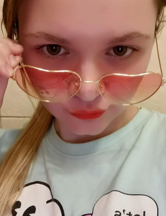 WillaHance offline chatrum