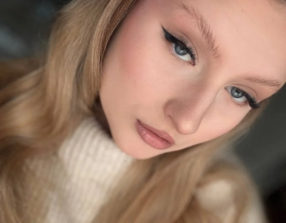 MitsukoBaral's Offline XXX Chat