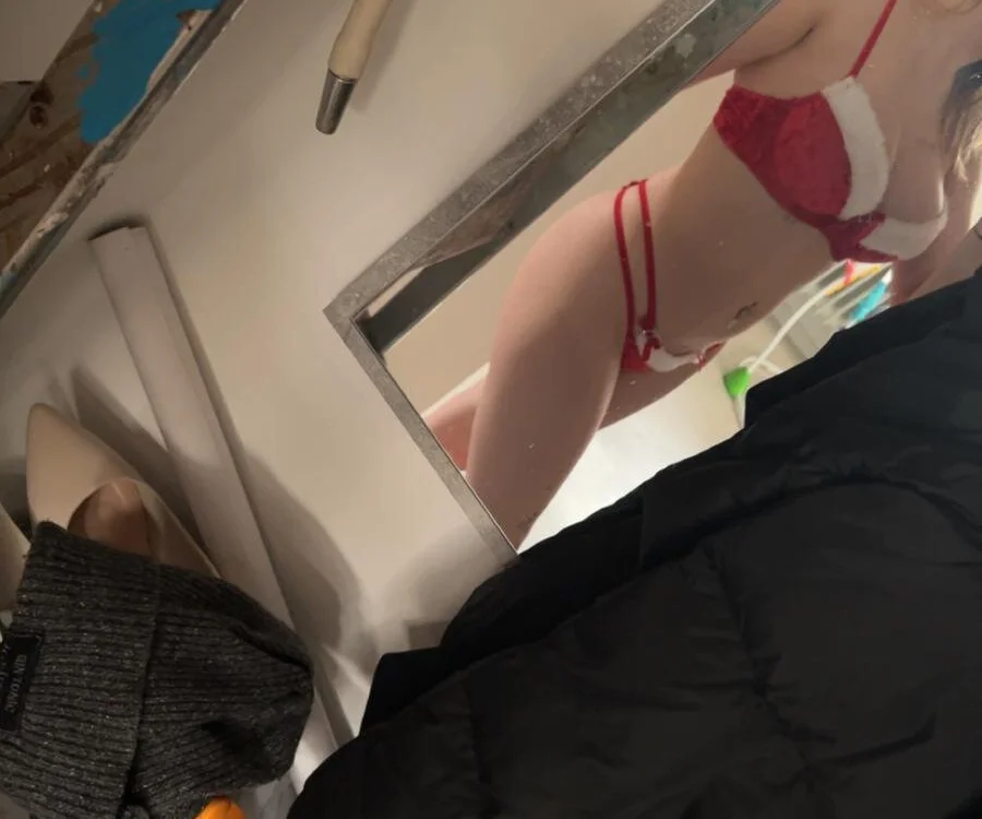 Hot_adem Chat XXX offline