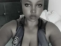 melaninebony1のライブXXXチャット