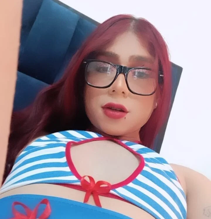 femboy-and-boy-bigcock's Offline XXX Chat