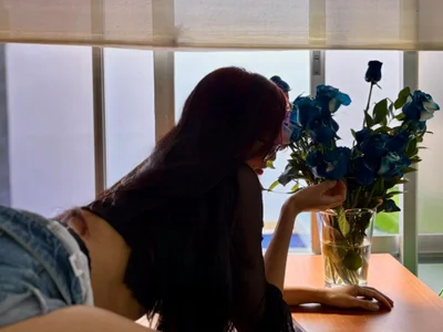 RoseDemonX - live cam model