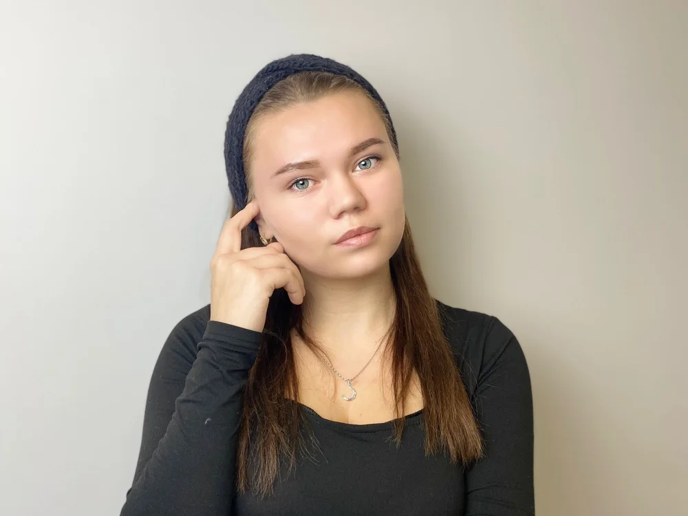 SadieBra's Offline Chat Room