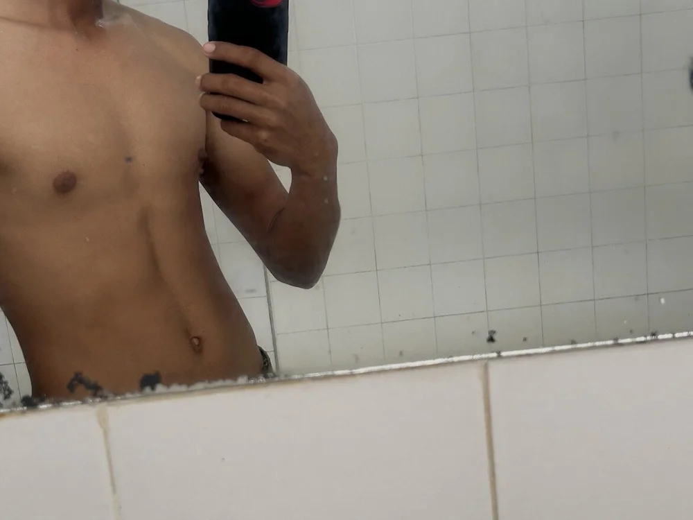 meencantatodo23pn Offline XXX chat