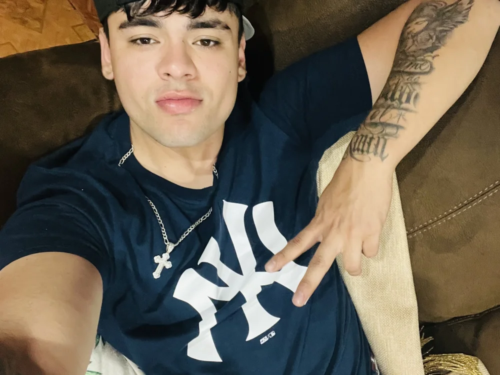 Javiertulon122n Offline chat-huone