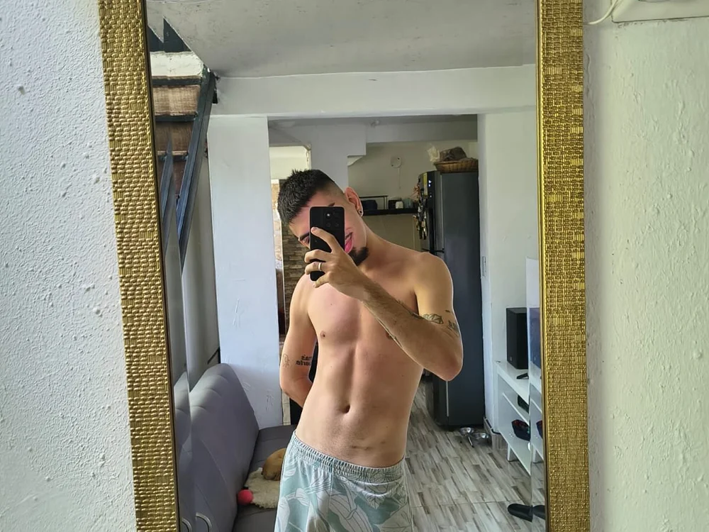 Offline XXX chat Nick_melo
