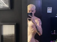 andybxby webcam thumbnail