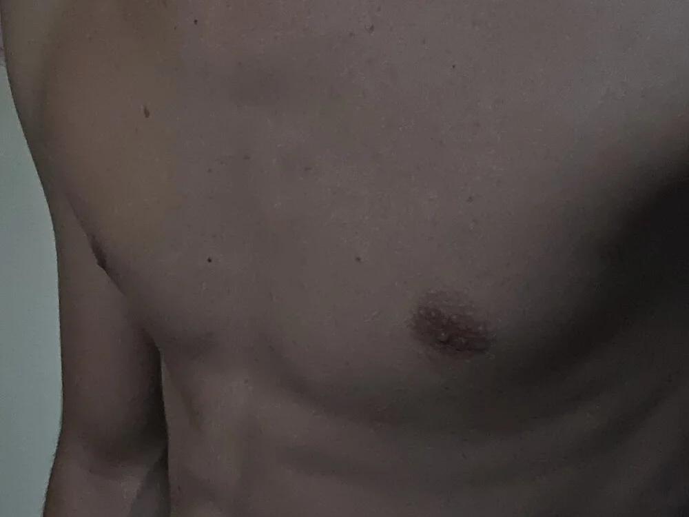 Big_Dboy00 離線 XXX 聊天