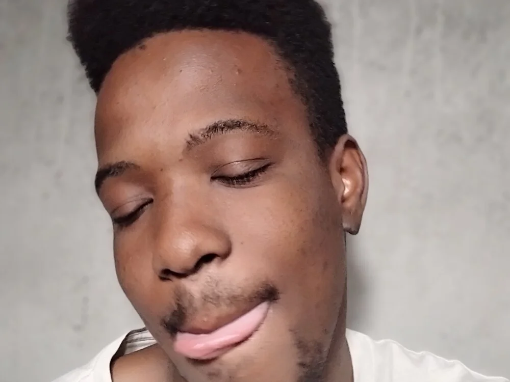 khwezi6969 Chat XXX offline