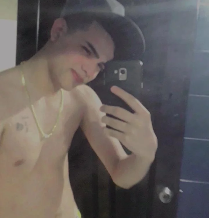 Offline chatovací místnost MaxiBoySex_