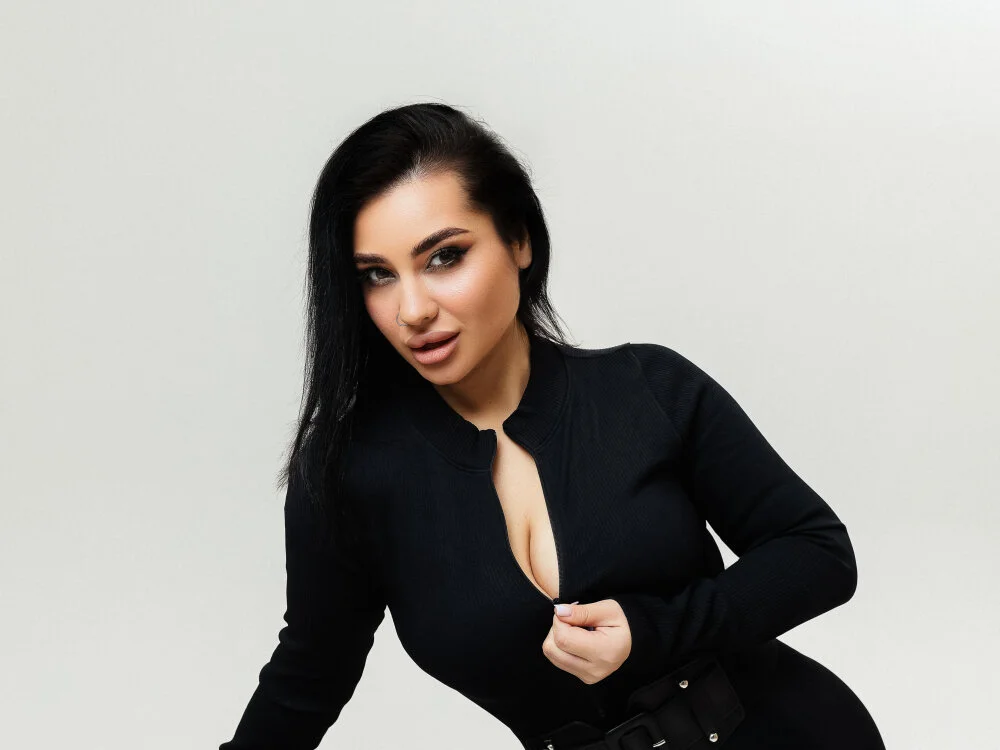 Offline XXX chat modela AdrianaTorres