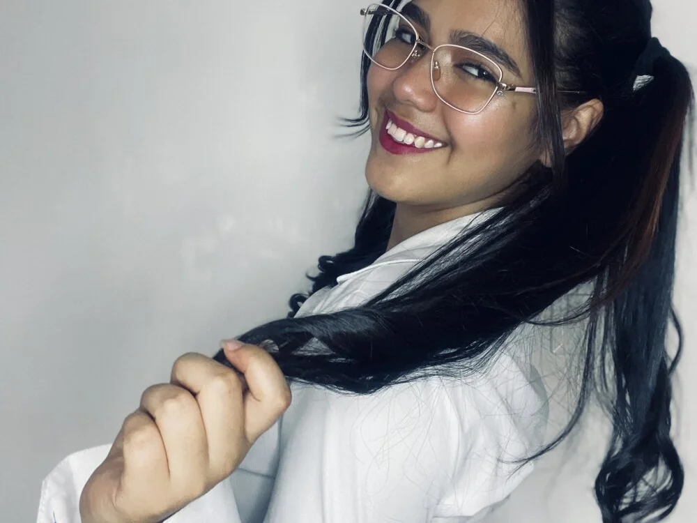 دردشة Victoriacarmo الجنسية دون اتصال