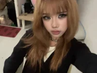 BrandeeBobrowski লাইভ XXX চ্যাট