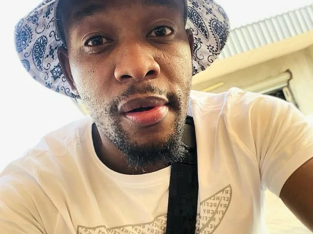 ndum_za Chat XXX offline