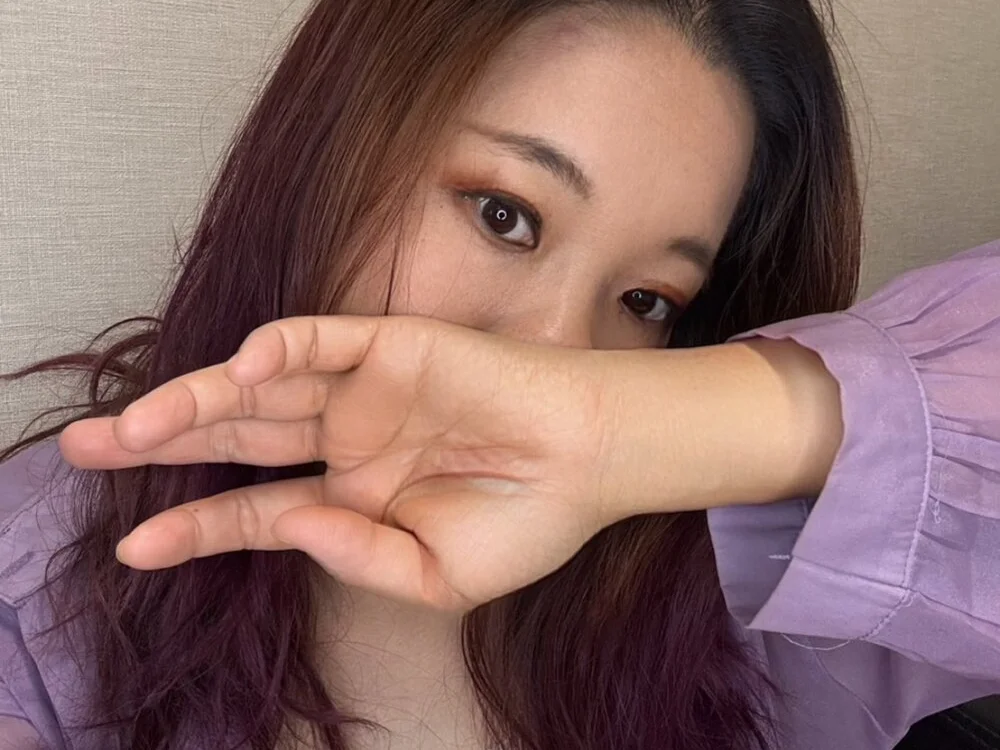 nana_na425 Offline XXX-Chat