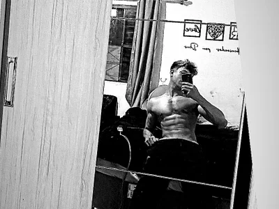 Gabriel25cm 🤖 online chat