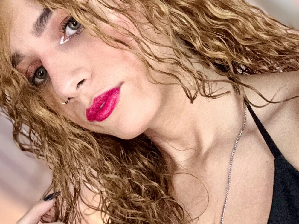 แชท XXX ออฟไลน์ของ Andy_Gamboa