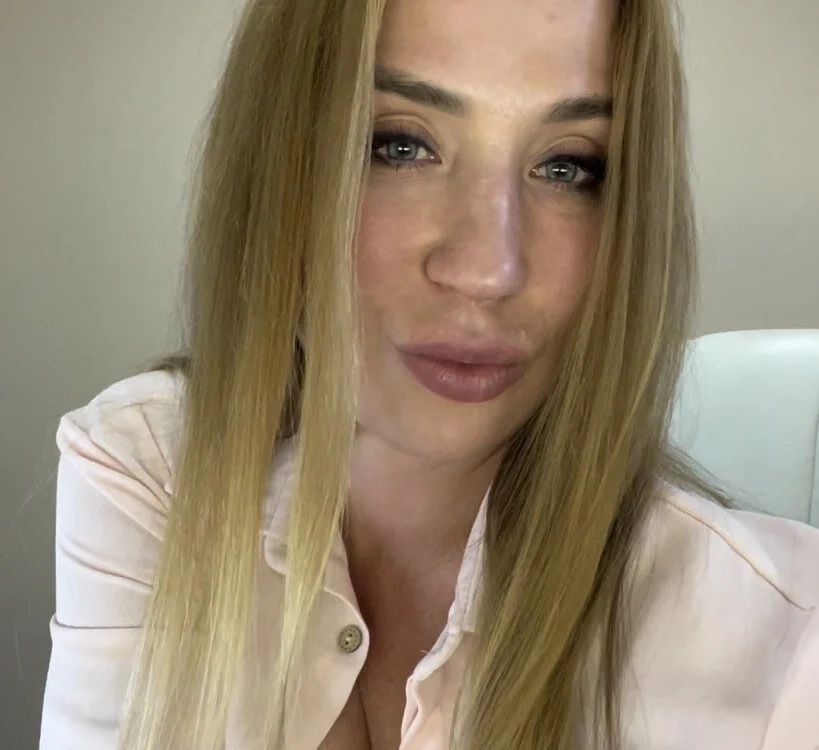 Radiating_Happiness' Offline Chat Room