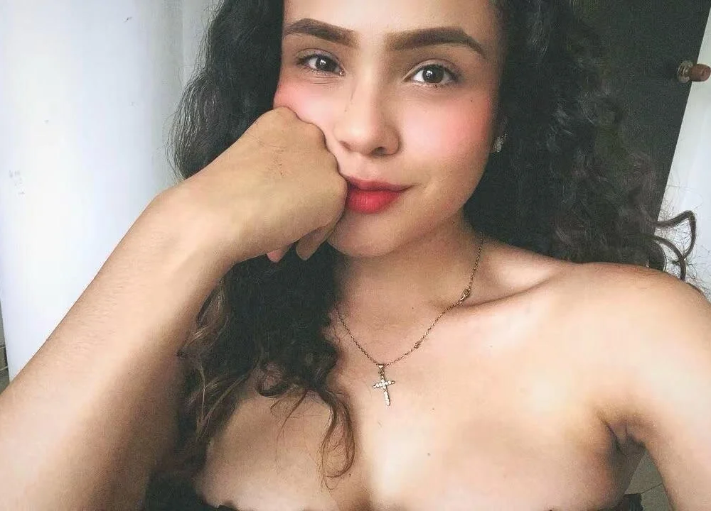 Allysonfreeemann's Offline XXX Chat