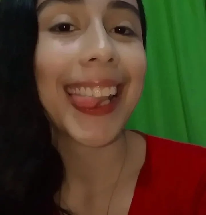 susyfoxxx's Offline XXX Chat