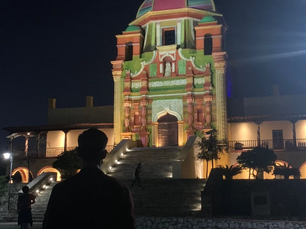 AleJmnz03 offline XXX-chat