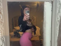 CurvyKay69x