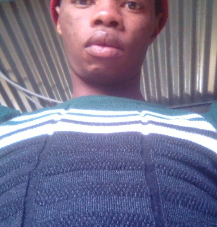 Radebe1994 offline XXX-chatje