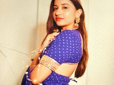 Sexy_Lizza_07