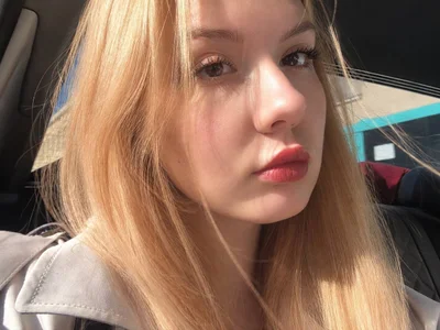 WickedMuse — live female cam