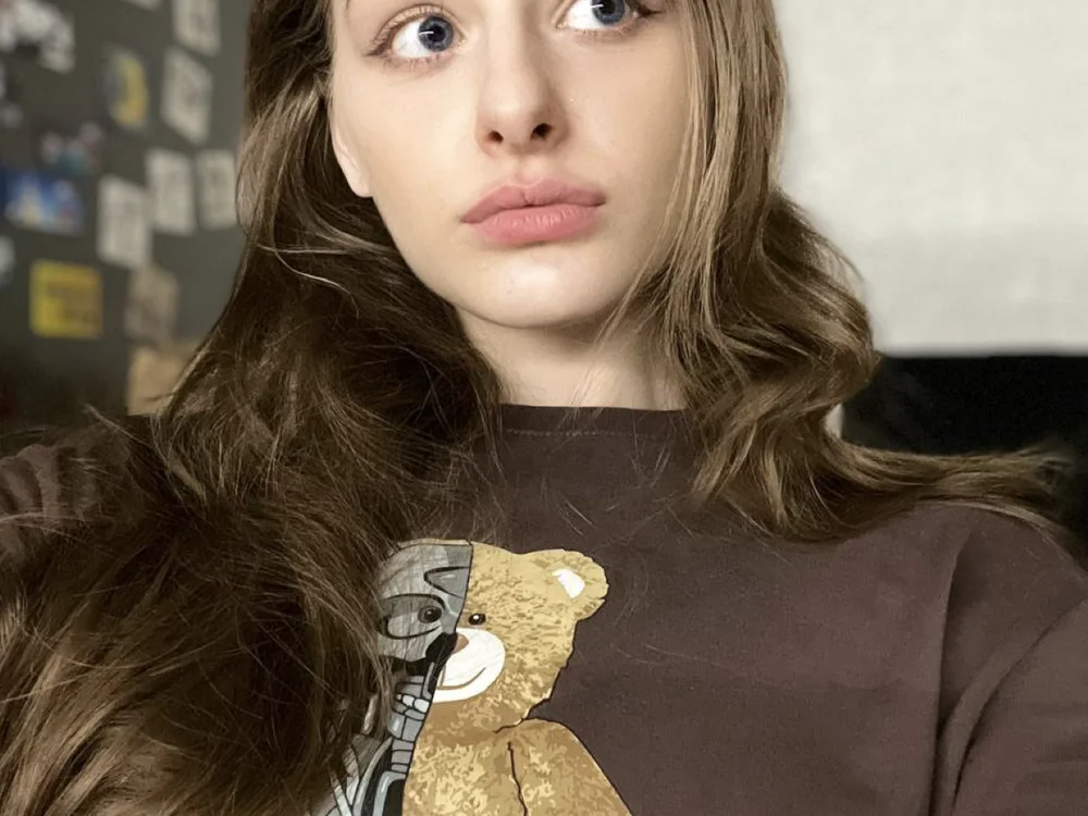 ErlinaCarll offline chatrum