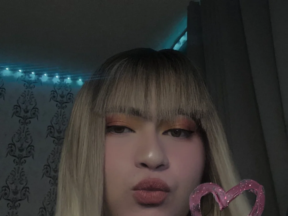 Skyemew Offline XXX Chat