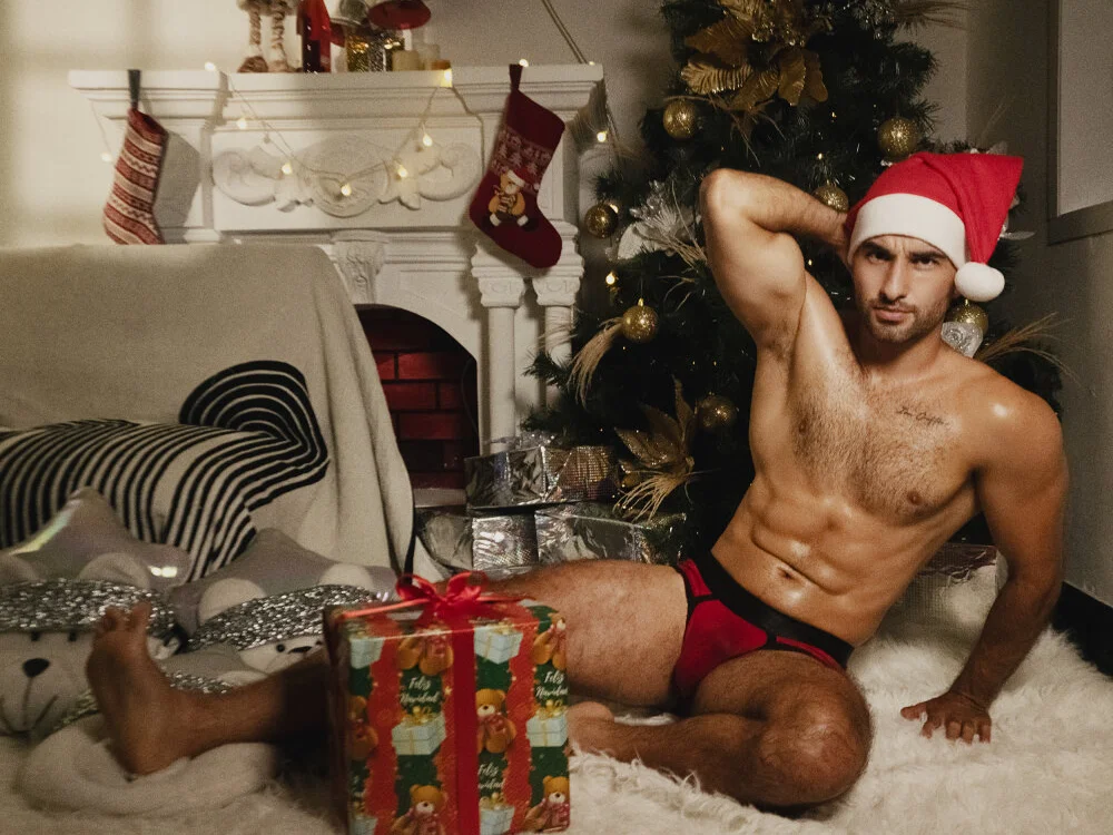 lorenzo_walker_1: офлайн-секс-чат