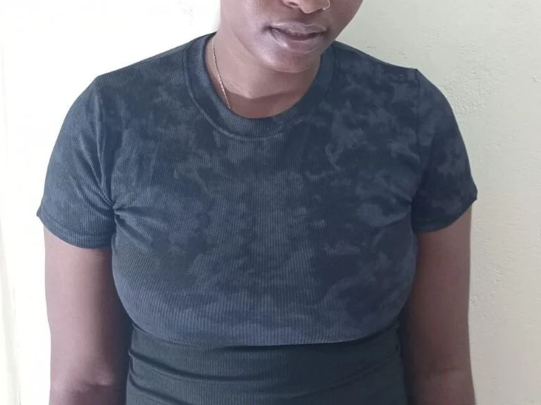 Boobah- Chat XXX offline