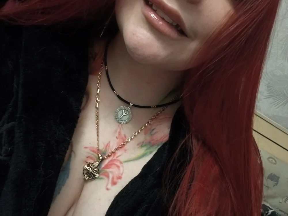 yuor__dream Offline XXX-Chat