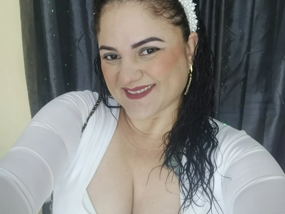 Preciosa_69: офлайн-секс-чат