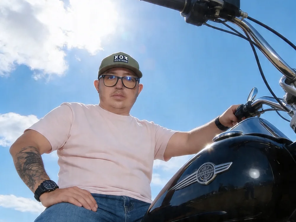 Offline XXX chat modela maximo_daddy