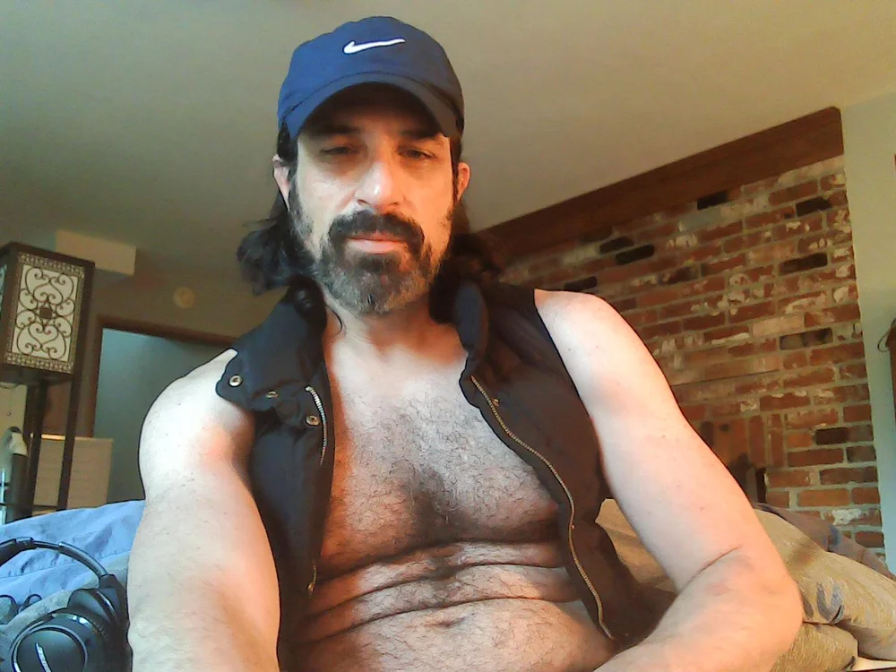 LumberJackStud2025's Offline XXX Chat