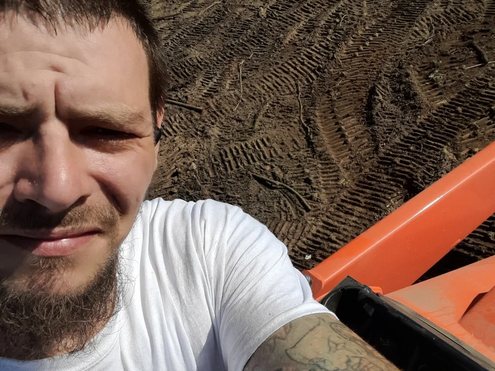 JayGmac97 Offline XXX Chat