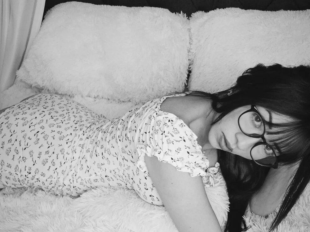 SophiaLiu 离线XXX聊天