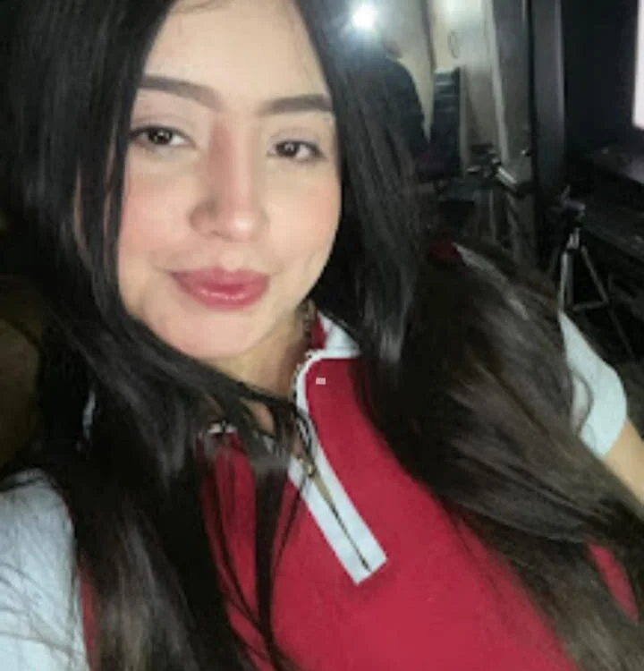 CarolineSolizのオフラインXXXチャット