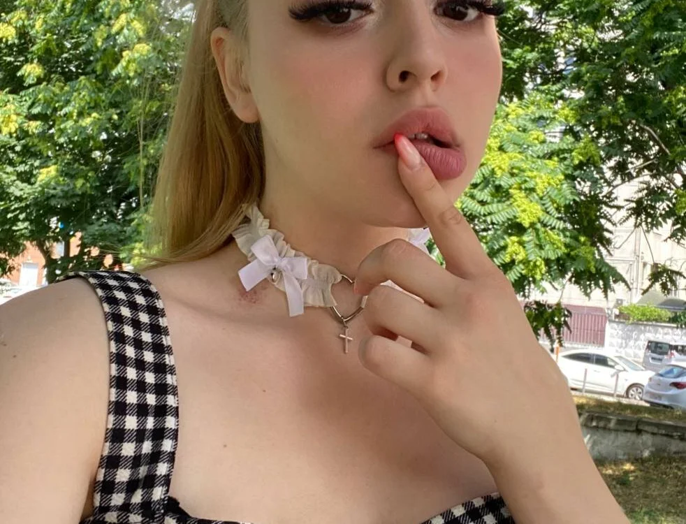 KittySweetness' Offline XXX Chat