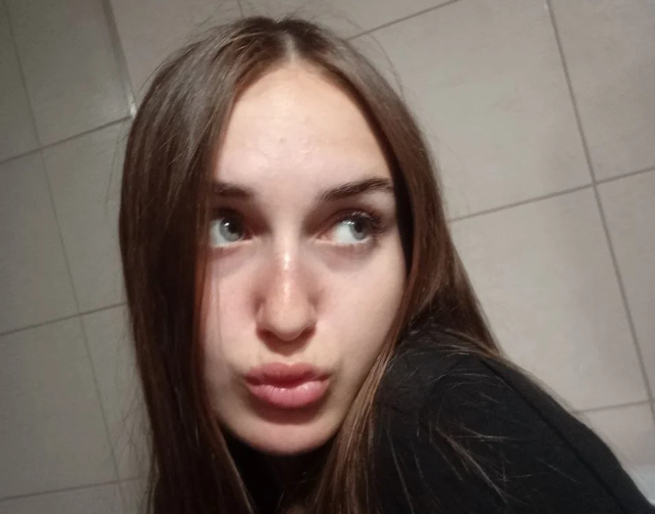 DorisHallett offline chatrum