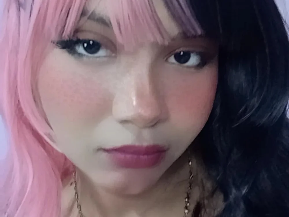 vanessagomez77's Offline Chat Room