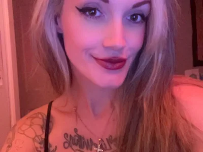 LilithLair Female American Webcam Porn